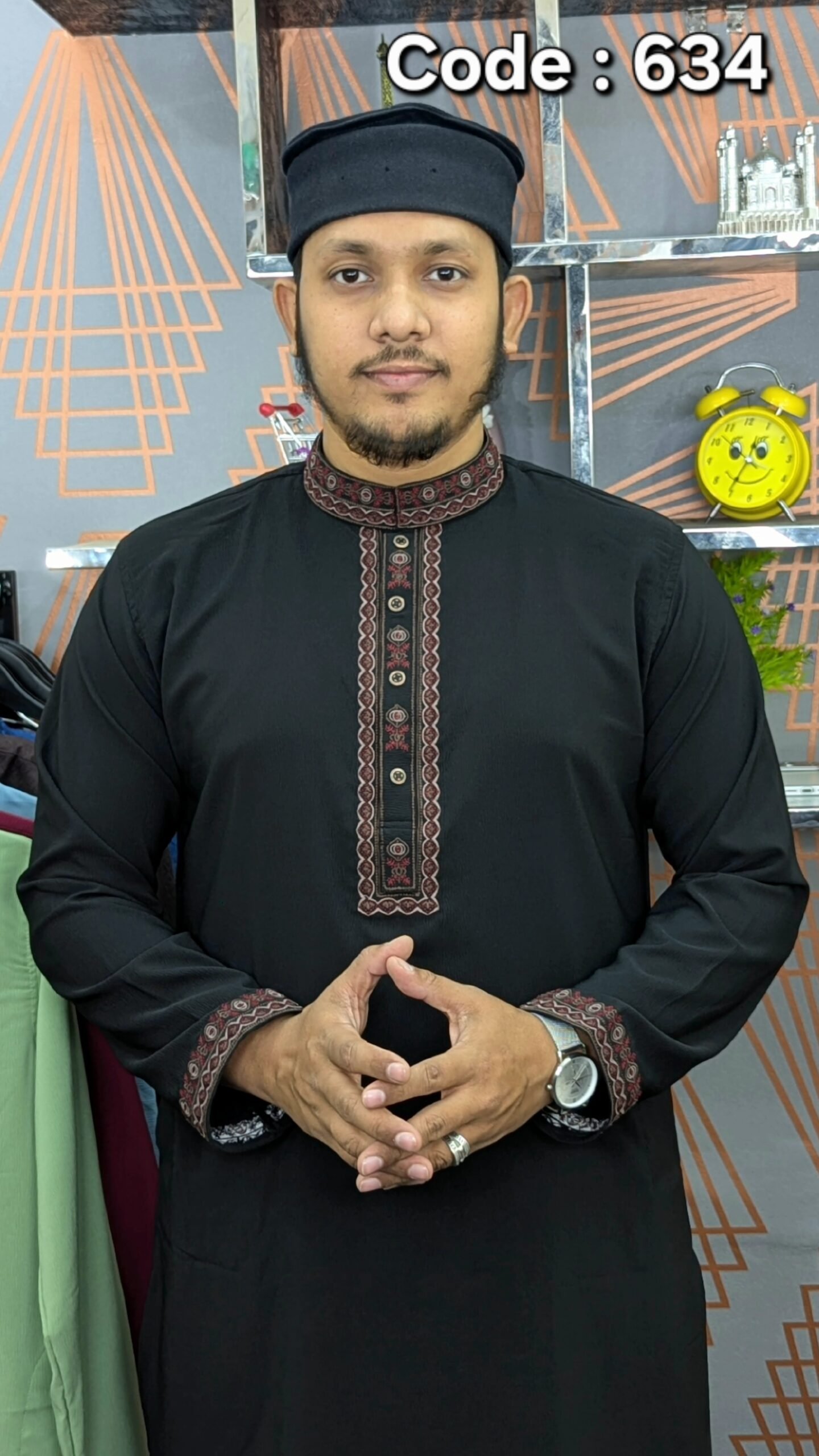 AS- Code : R - VP 634 ( Black Bee )