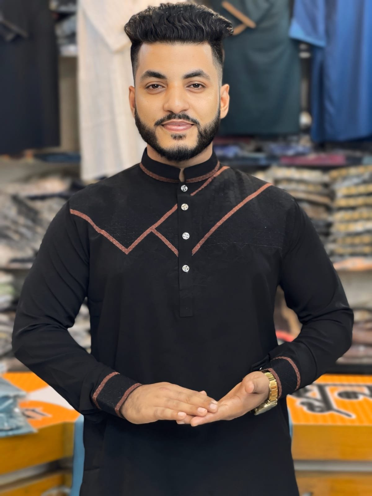 AS- Code : R - VP 102 ( Black Bee )